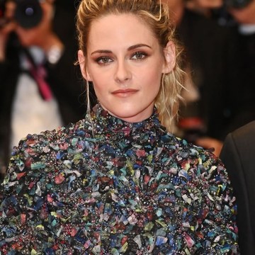 Kristen Stewart - Provocative and Androgynous Shoots in iconickrisbian_3578553143802269598.jpg - hidden celebrity photo